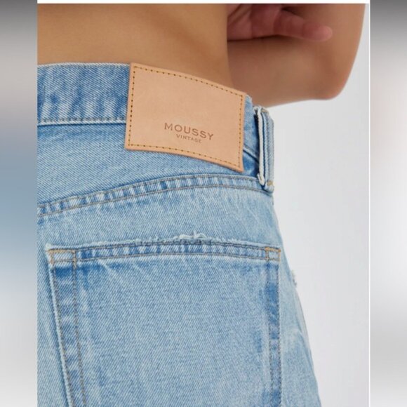 Moussy McKendree Shorts in color light blue - Picture 9 of 12